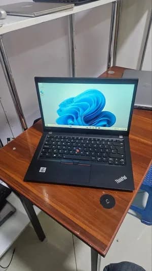 New Lenovo T14s Core i5 Laptop