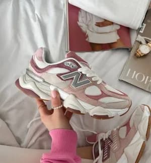 New Balance 9060 Rose Pink Sneakers