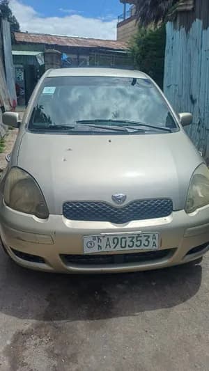 Toyota Vitz 2004 1.0L