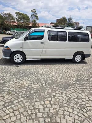 Toyota D4D Dolphin 2006