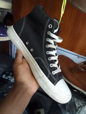 H&M High-Top Sneakers Size 43