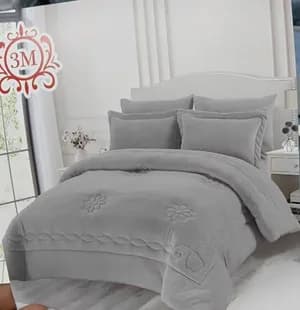 Seven (6) Pcs Comforter set