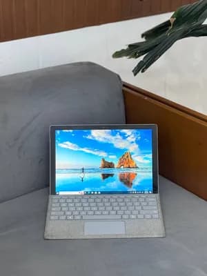 Microsoft Surface Pro 6 16GB 256GB