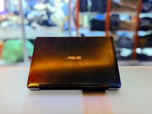 Asus Aspire 500GB 8GB RAM 14.1 Used