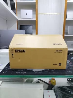 Brand New Epson Projector CB-W06