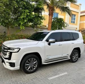 Toyota Land Cruiser VXR 2022