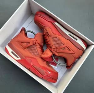 Air Jordan 4
