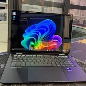 HP Omnibook Flip Ultra 7 Laptop