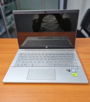 HP Pavilion i5 8GB 256GB Laptop