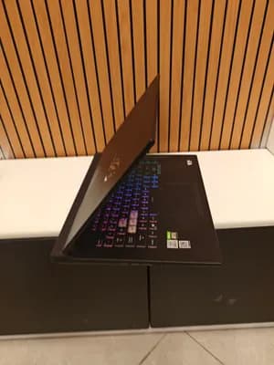 Asus Rog strix
