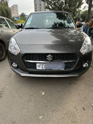 Suzuki Swift 2022 1000cc