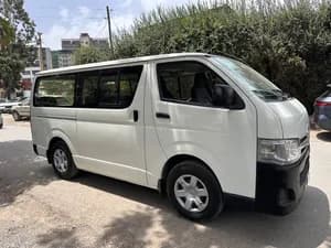 Toyota Hiace 2014 Manual
