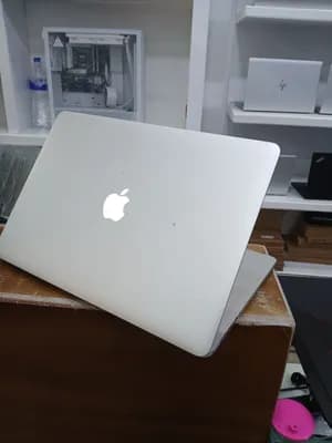 MACBOOK PRO Mid 2015