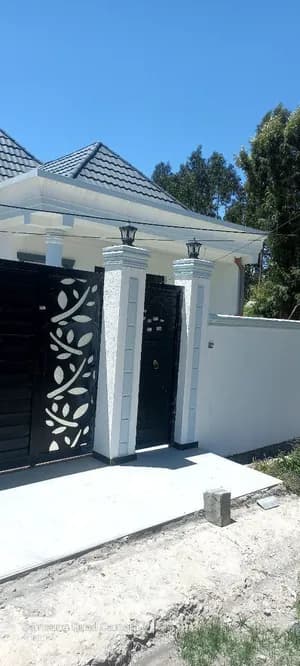 250 sqm Villa for Sale Ayat
