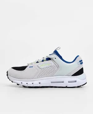 Under Armour Summit
