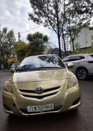 Toyota Yaris Sedan 2007