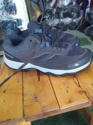 Quechua Hiking Shoes Size 43