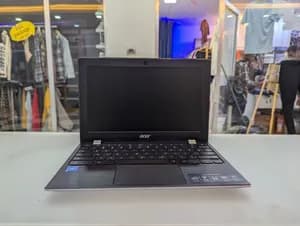 Acer Chromebook 12.5 inch 4GB 32GB used