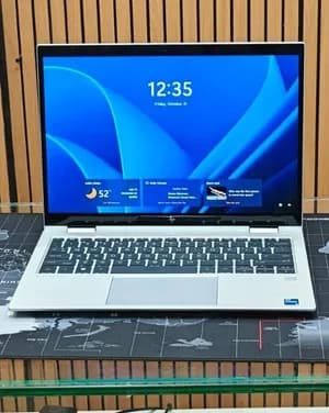 HP EliteBook x360 830 G10