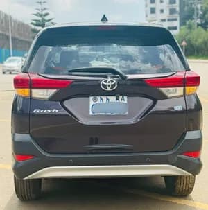 Toyota Rush (G)