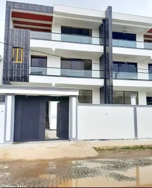Modern G+2 House in Ayat