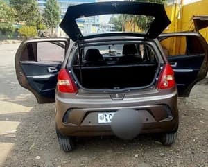 electric car