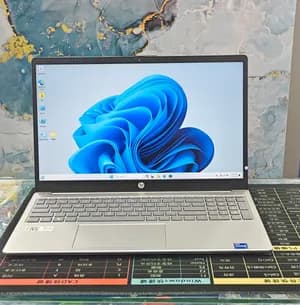 HP Notebook i7 13th Gen 16GB 1TB