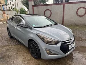 Hyundai Avante 2015 1.6L