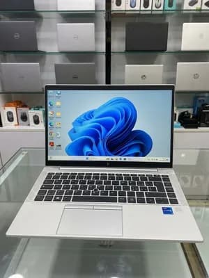 HP EliteBook G8 i5 16GB 512GB