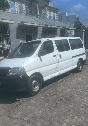 Toyota D4D Shark 2010 Manual