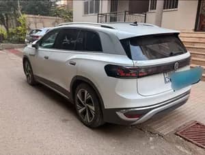 Volkswagen ID6 Crozz Pro