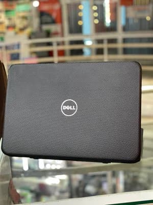 Dell 15 4GB RAM 500GB HDD