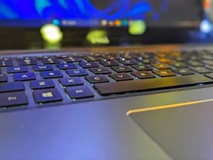 Dell Inspiron 15.1" 8GB 1TB used
