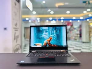 Lenovo Yoga 370 i5 8GB 512GB