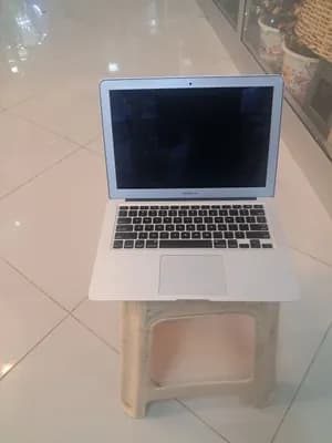 Apple MacBook Air Core i5 2012