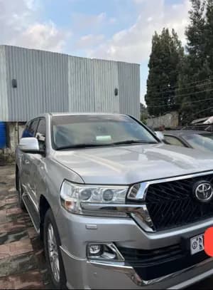 Toyota Landcruiser GXR