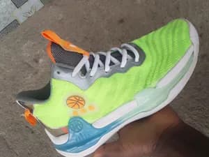 Peak Basketball Sneakers Size 43