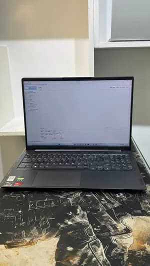 Lenovo IdeaPad 16" Laptop