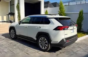 Toyota RAV4 2021 Automatic 2.0L