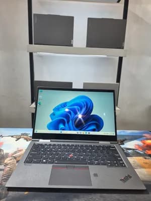 Lenovo ThinkPad X1 Yoga 14-inch Laptop