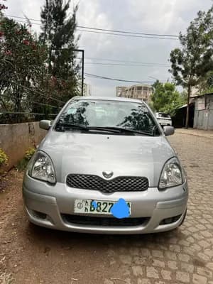 2005 Toyota Vitz Hatchback