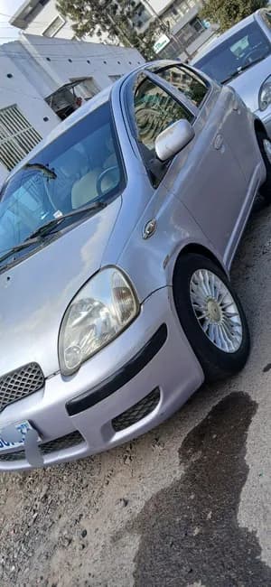 Toyota Vitz 2004