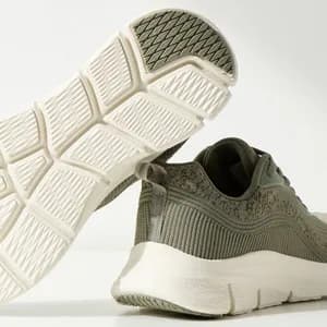 Max panelled lace up sneakers