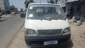 Toyota Hiace 2003 5L Manual