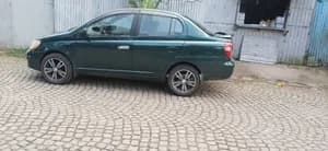 Toyota Platz 2001 Automatic