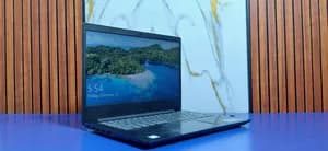 Lenovo Ideapad Core i7 8GB 1TB
