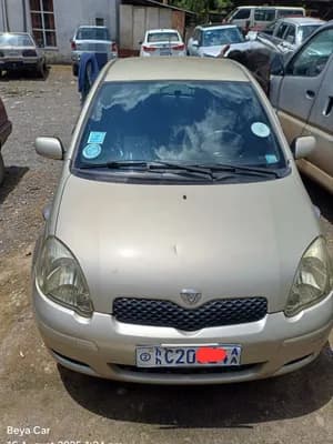 Toyota Vitz 2004 1.0L used