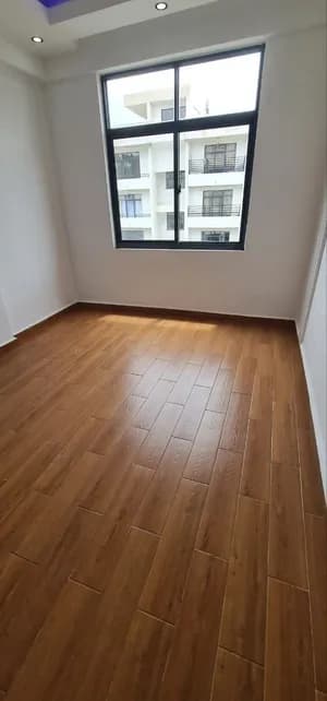 Apartment 68 ካሬ 2 መኝታ 1 ኪችን