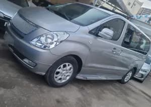 Hyundai Starex 2015 Automatic