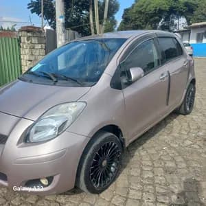 Toyota Yaris Compact 2010 Automatic